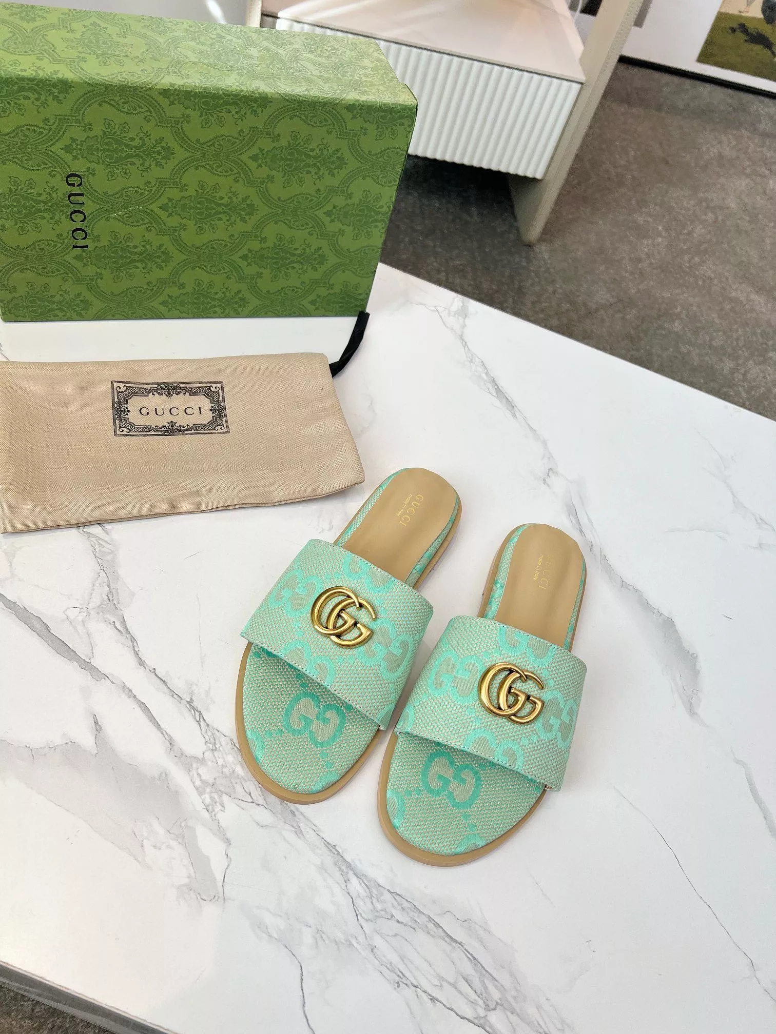 gucci chaussons pour femme s_12b55a61